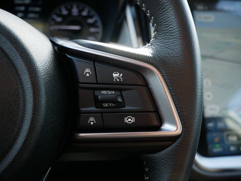 Used 2025 Subaru Outback Premium image 25