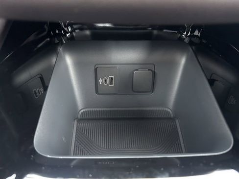 New 2026 Ford Explorer Platinum w/ LUX Leather Package image 38