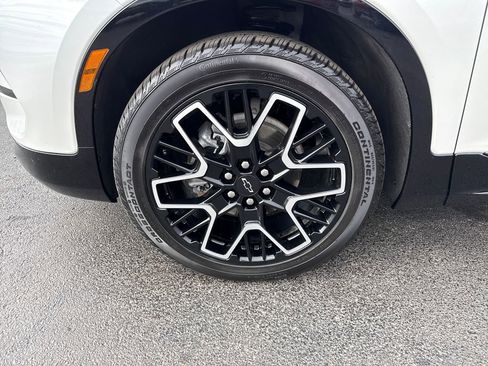 Used 2024 Chevrolet Blazer RS w/ Driver Confidence II Package image 32