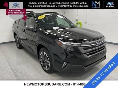 Used 2025 Subaru Forester Premium AWD/4WD image 3