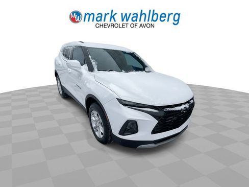 Used 2021 Chevrolet Blazer LT image 2