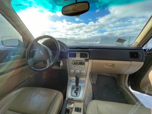 Used 2005 Subaru Forester 2.5XS L.L. Bean image 29