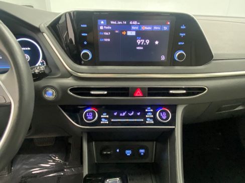 Used 2022 Hyundai Sonata SEL w/ Convenience Package image 24