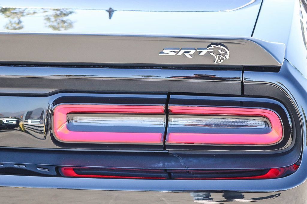 Used 2023 Dodge Challenger SRT Hellcat RWD image 10