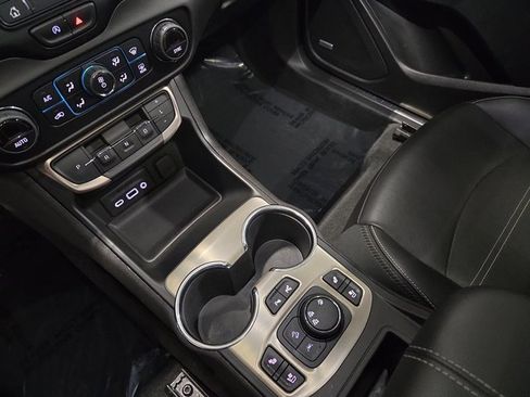 Used 2023 GMC Terrain Denali w/ Denali Premium Package image 26