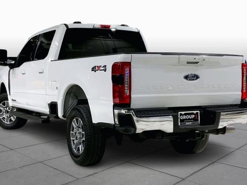 Used 2024 Ford F250 Lariat image 12