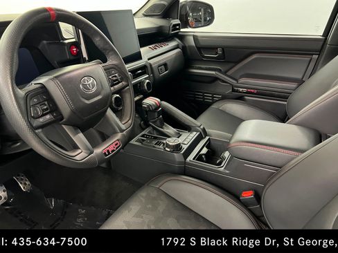 Used 2024 Toyota Tacoma TRD Pro AWD/4WD image 15