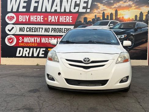 Used 2008 Toyota Yaris Sedan w/ Convenience Pkg FWD image 2