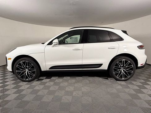New 2025 Porsche Macan S image 2