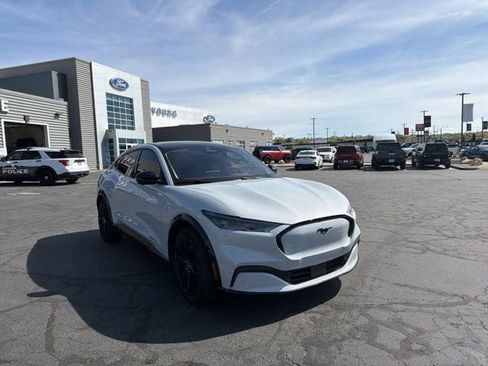 Used 2023 Ford Mustang Mach-E Premium AWD/4WD image 5