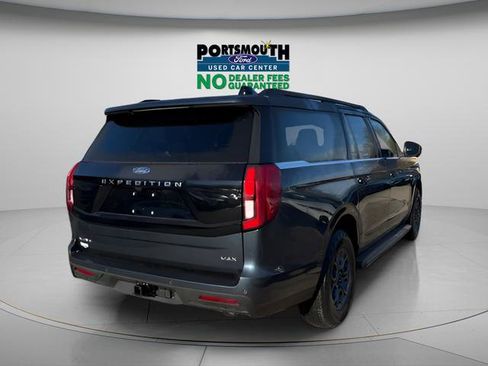 Used 2025 Ford Expedition Max Active AWD/4WD image 28