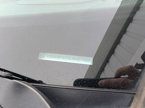 Used 2020 RAM 1500 Limited w/ Black Appearance Package image 27