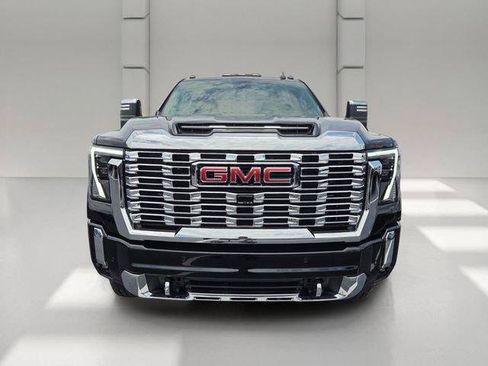 New 2026 GMC Sierra 2500 Denali AWD/4WD image 8