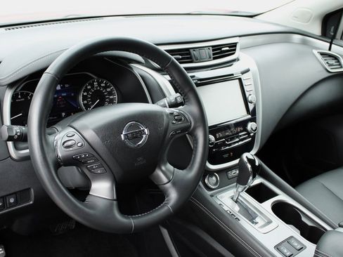 Used 2020 Nissan Murano SL image 28