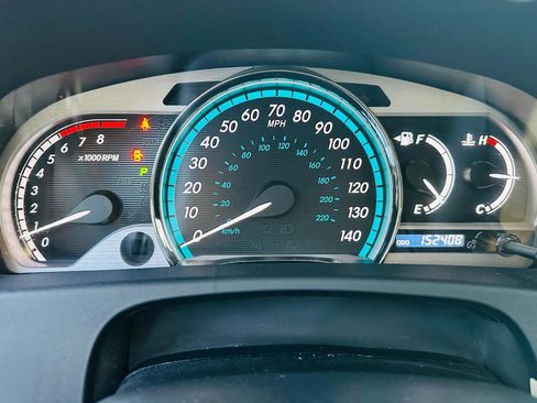 Used 2010 Toyota Venza FWD 4CYL image 12