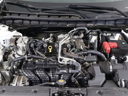 Used 2023 Nissan Altima 2.5 SV AWD/4WD image 12