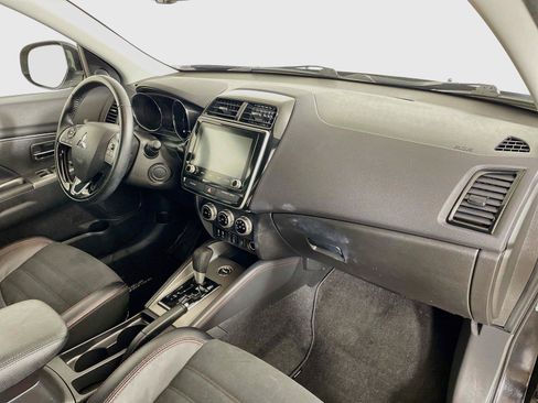 Used 2024 Mitsubishi Outlander Sport AWD image 27