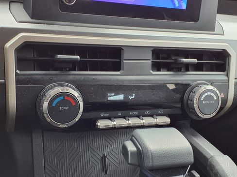 Used 2024 Toyota Tacoma SR5 image 18