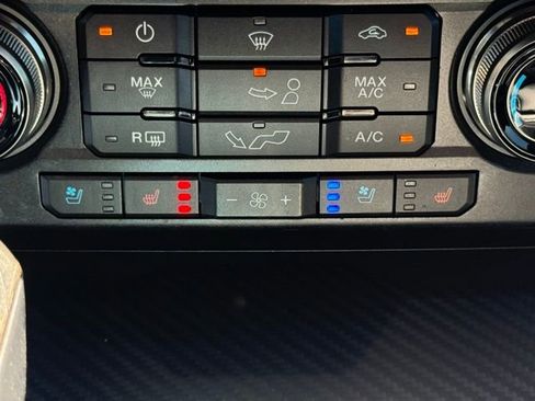 Used 2020 Ford F150 Raptor w/ Equipment Group 802A Luxury image 29