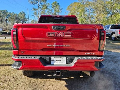 Used 2024 GMC Sierra 2500 AT4 w/ AT4 Premium Plus Package image 5