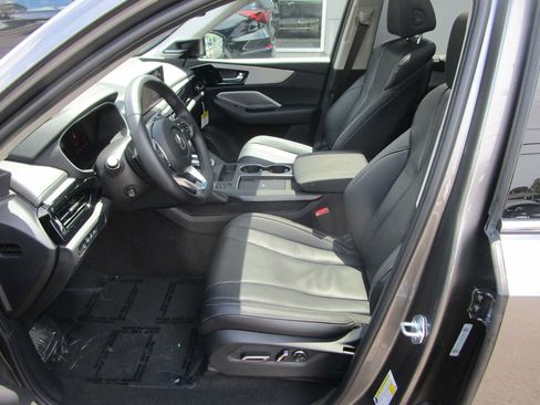 Certified 2026 Acura MDX w/ Technology Package AWD/4WD image 12