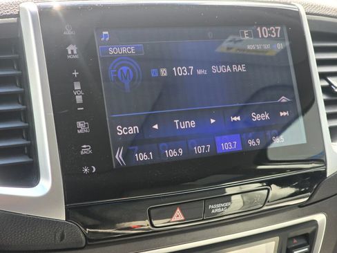 Used 2017 Honda Pilot EX-L image 36