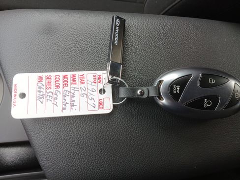 New 2025 Hyundai Elantra Sport w/ Cargo Package image 27