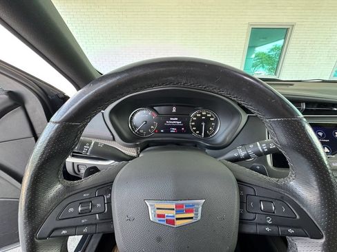 Used 2019 Cadillac XT4 Sport w/ Cold Weather Package FWD image 34