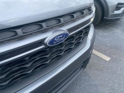 Used 2022 Ford Maverick XLT image 4