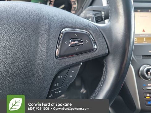 Used 2017 Lincoln MKC Reserve image 27