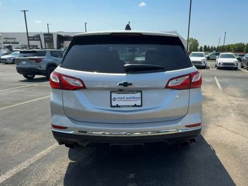 Used 2019 Chevrolet Equinox LT AWD/4WD image 7