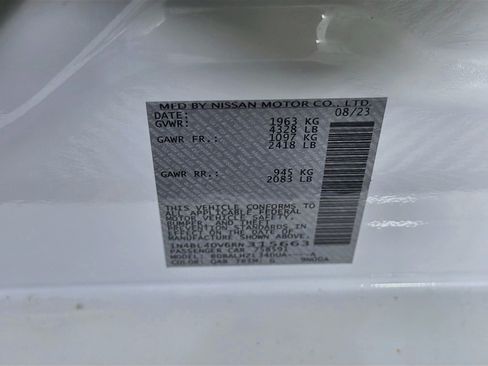 Used 2024 Nissan Altima 2.5 SV FWD image 12