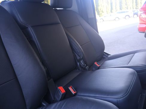 Used 2022 Ford F350 XLT w/ XLT Value Package image 27