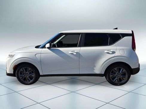 Used 2021 Kia Soul S FWD image 8