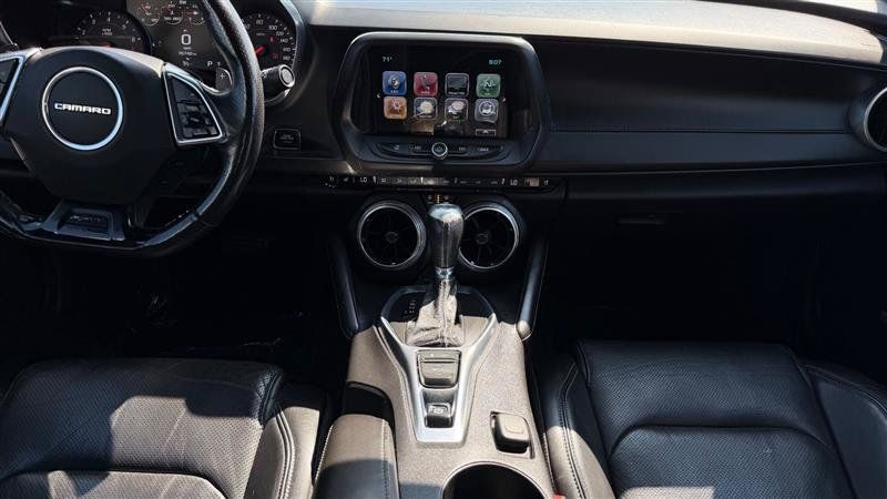 Used 2017 Chevrolet Camaro SS RWD image 27