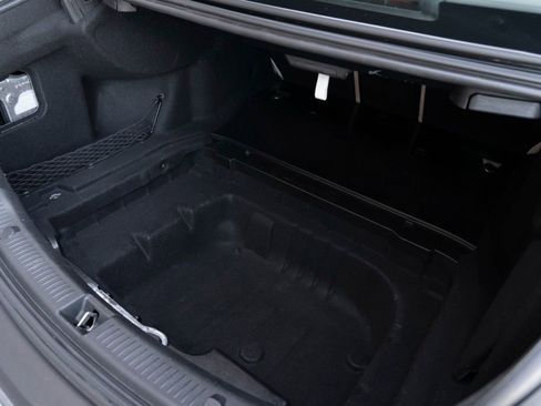 Used 2017 Mercedes-Benz E 300 image 62