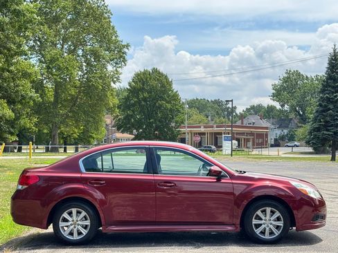 Used 2012 Subaru Legacy 2.5i w/ Alloy Wheel Pkg AWD/4WD image 9