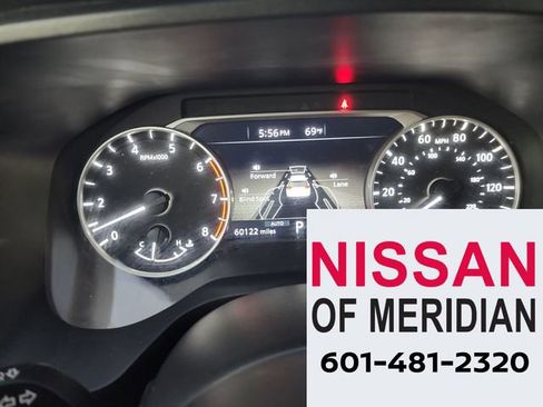 Used 2024 Nissan Rogue SV image 16