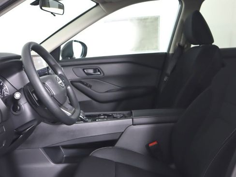 New 2026 Nissan Rogue S image 10