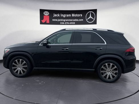 Used 2025 Mercedes-Benz GLE 350 4MATIC image 2