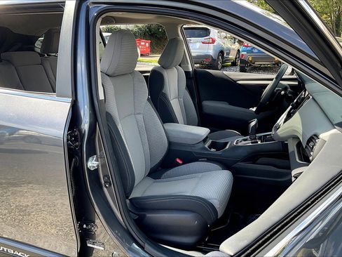 Certified 2023 Subaru Outback Premium image 7