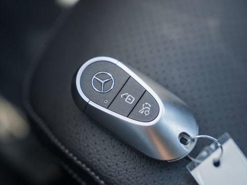 New 2026 Mercedes-Benz C 300 4MATIC Sedan image 44