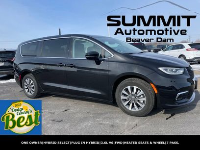 Used 2024 Chrysler Pacifica Limited