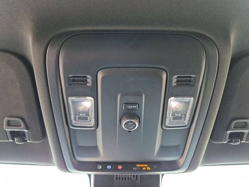 Certified 2025 Chevrolet Tahoe Z71 AWD/4WD image 34