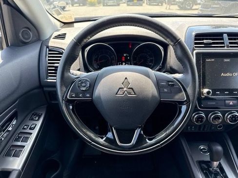 Used 2024 Mitsubishi Outlander Sport SE AWD/4WD image 16
