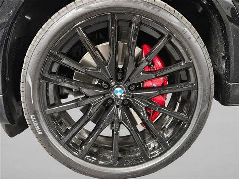 New 2026 BMW X6 xDrive40i w/ Premium Package image 16