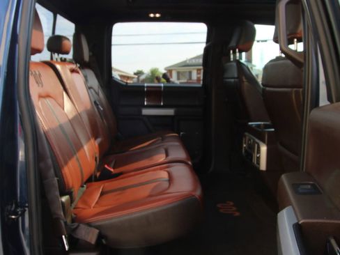 Used 2019 Ford F150 King Ranch w/ Equipment Group 601A Luxury AWD/4WD image 12