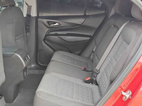 Used 2024 Chevrolet Equinox LT FWD image 12