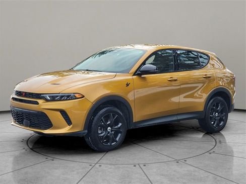 Certified 2024 Dodge Hornet GT w/ GT Blacktop Package image 3