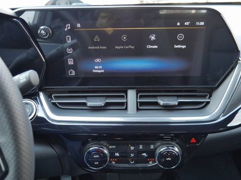 New 2026 Chevrolet Trax RS image 15